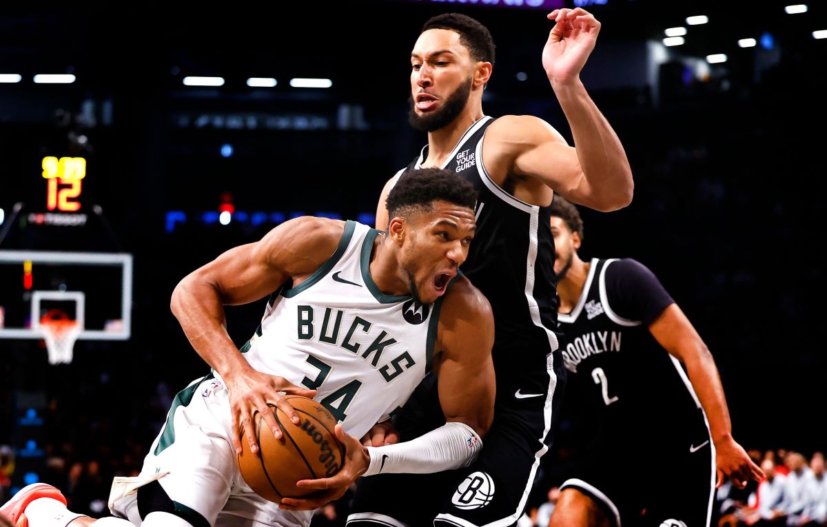 Γιάννης-Αντετοκούνμπο-Μπακς-Νετς-NBA-Giannis