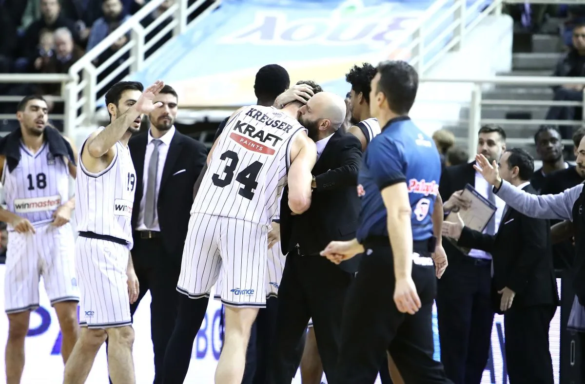 ΠΑΟΚ ΠΕΡΙΣΤΕΡΙ