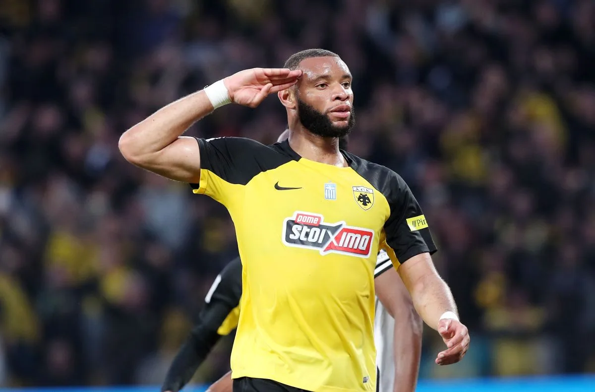 AEK Αρόλντ Μουκουντί