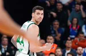 Τον πρωταθλητή δεν τον ξεγράφεις: ΑΤΣΑΛΙΝΟΣ Παναθηναϊκός στην Πόλη, μία νίκη από το Άμπου Ντάμπι