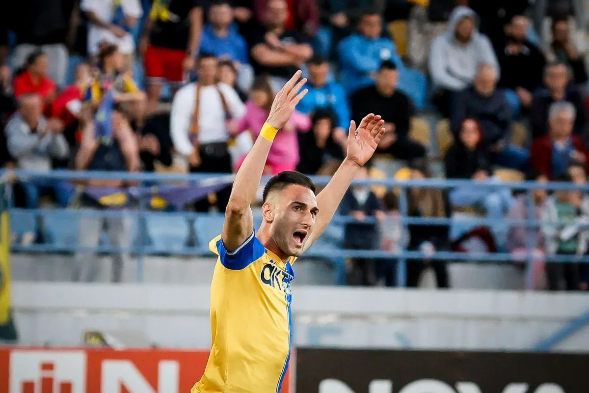 Φεντερίκο Μακέντα Asteras AKTOR