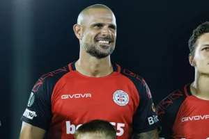 Ο πρώτος σκόρερ του φετινού Champions League είναι κάτι παραπάνω από γνωστός στην Ελλάδα!